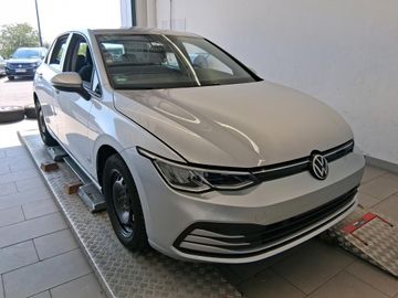 Volkswagen Golf - 2