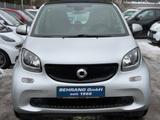 Smart ForTwo*NAVI*AMBIENTE*PASSION*SITZHEIZUNG*KAMERA* - Smart ForTwo: Limousine