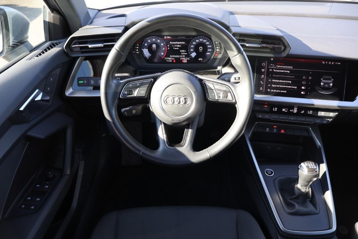 Audi A3 35 1.5 TFSI advanced LED AHK Tempomat DAB PDC