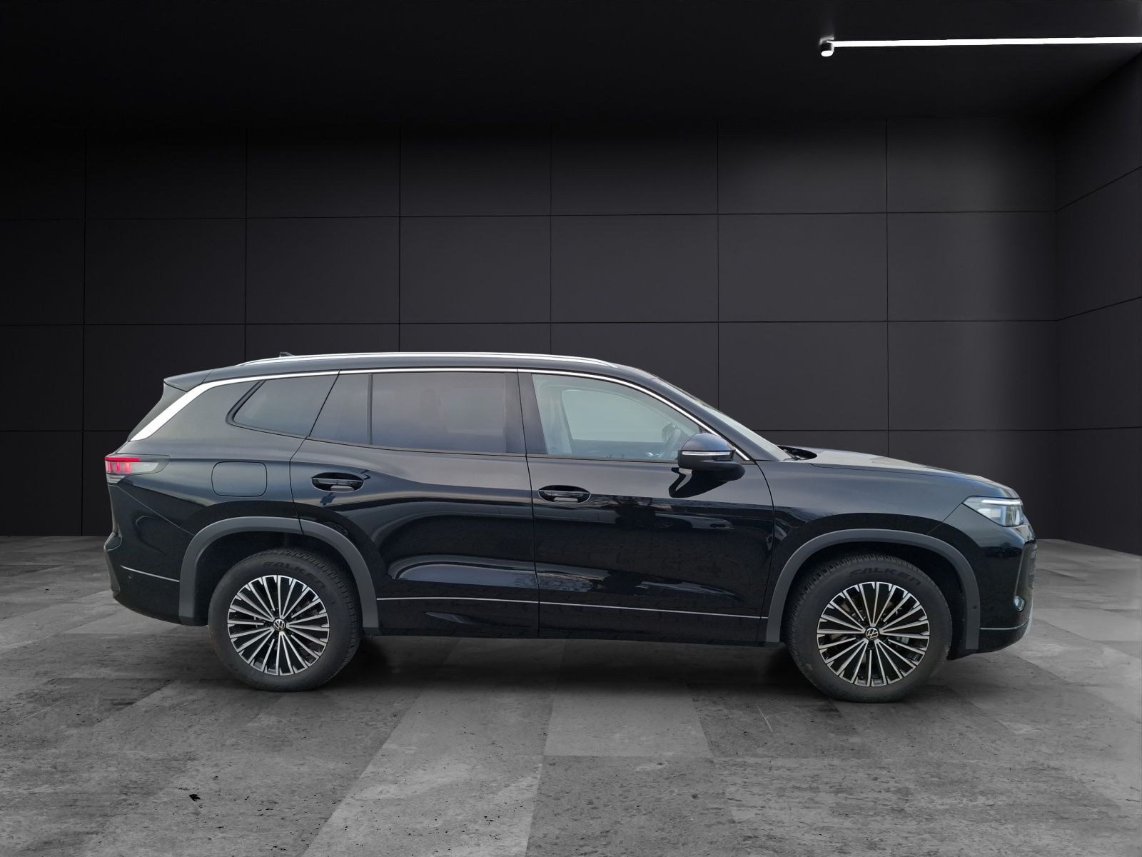 Fahrzeugabbildung Volkswagen Tayron TDI Life DSG 4M LEDplus AHK Navi AID ACC