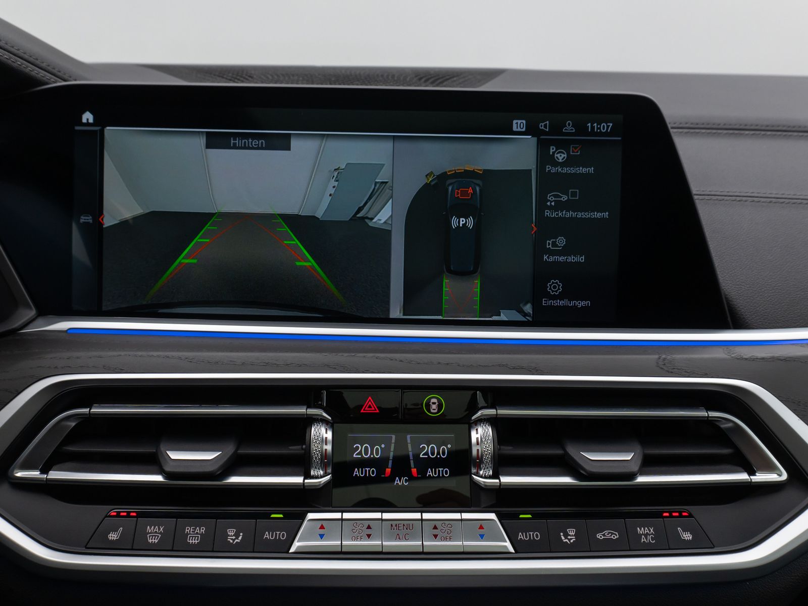Fahrzeugabbildung BMW X7 xD40d M Sport Panorama 360°HUD DAB H/K SoftCL