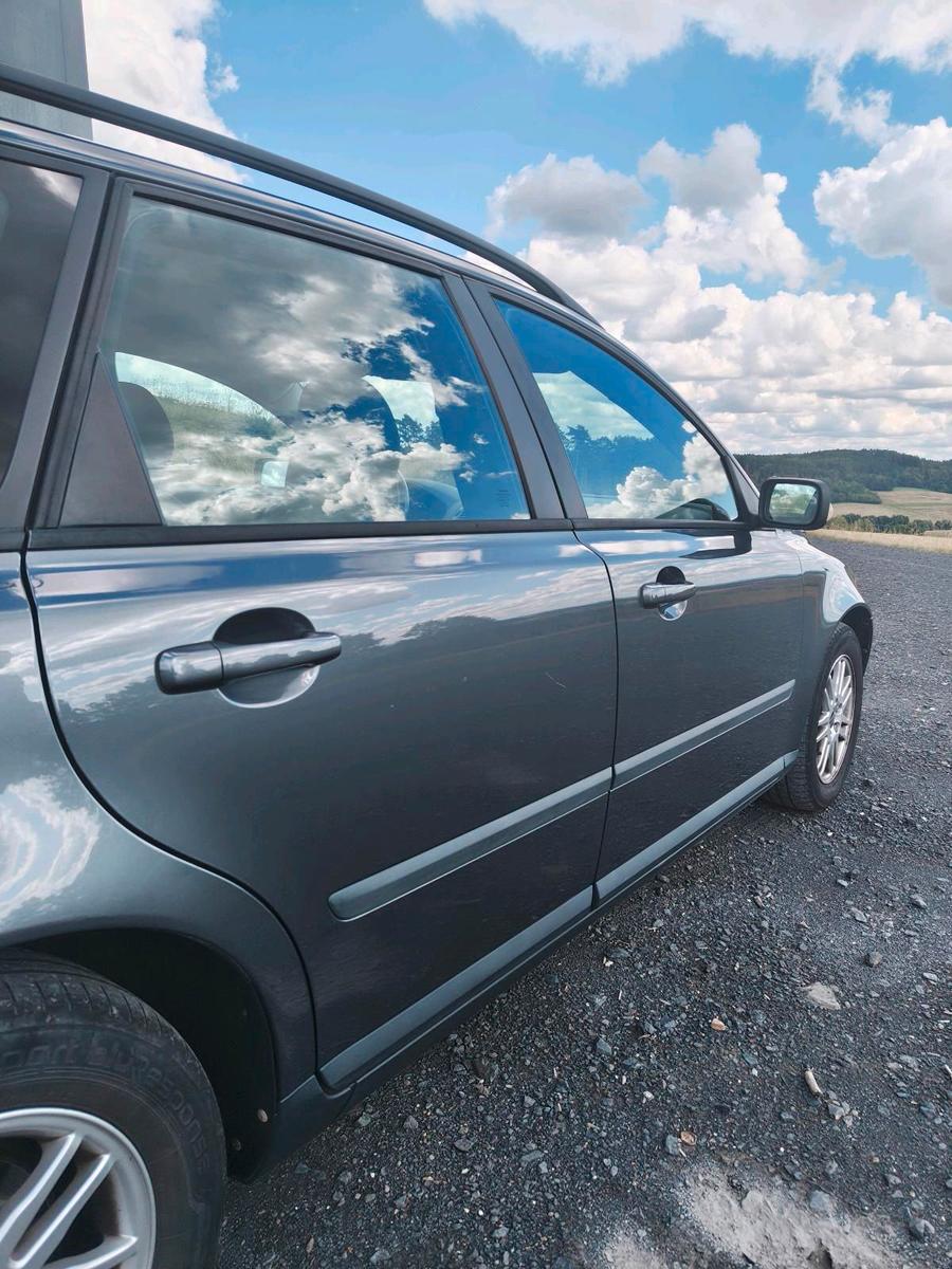 Volvo V50 2004 — photo 12