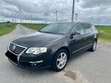 Volkswagen Passat B6 2.0 TDI Highline DSG Ahk - Volkswagen Passat aus 2007: Highline