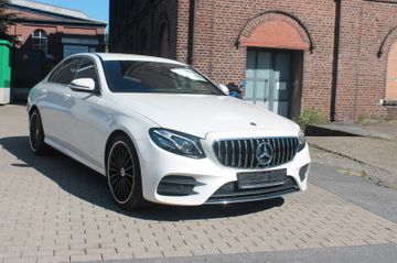 MERCEDES-BENZ E 200 AMG-Paket*Aut+Wip*LED*Navi*RÜKA*20"LM
