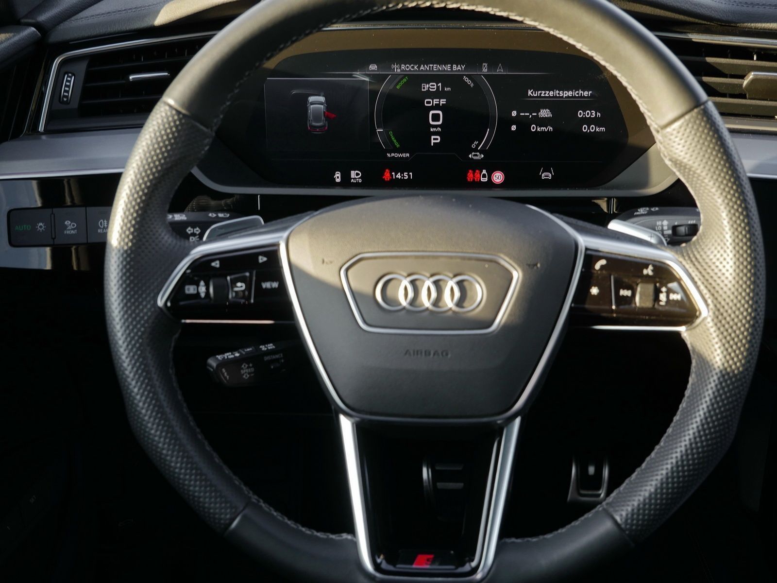 Audi Q8 e-tron - Bild 10