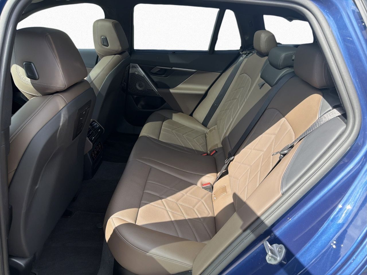 BMW i5 - Bild 16