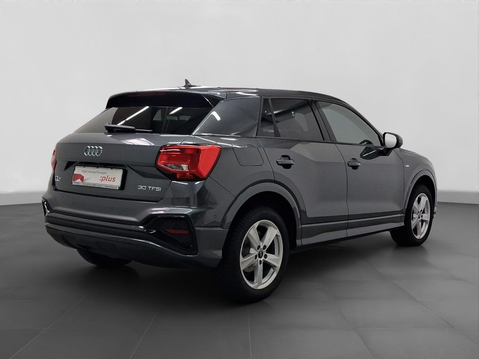 Audi Q2 30 TFSI S LINE OPTIK-PKT SPORTSITZE NAVI+ KAM, миниатюра 3