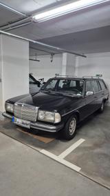 Mercedes-Benz  W123/S123 - 230 TE, Kombi, schwarz, H-Kennz. - Mercedes-Benz 230: Kombi, Te