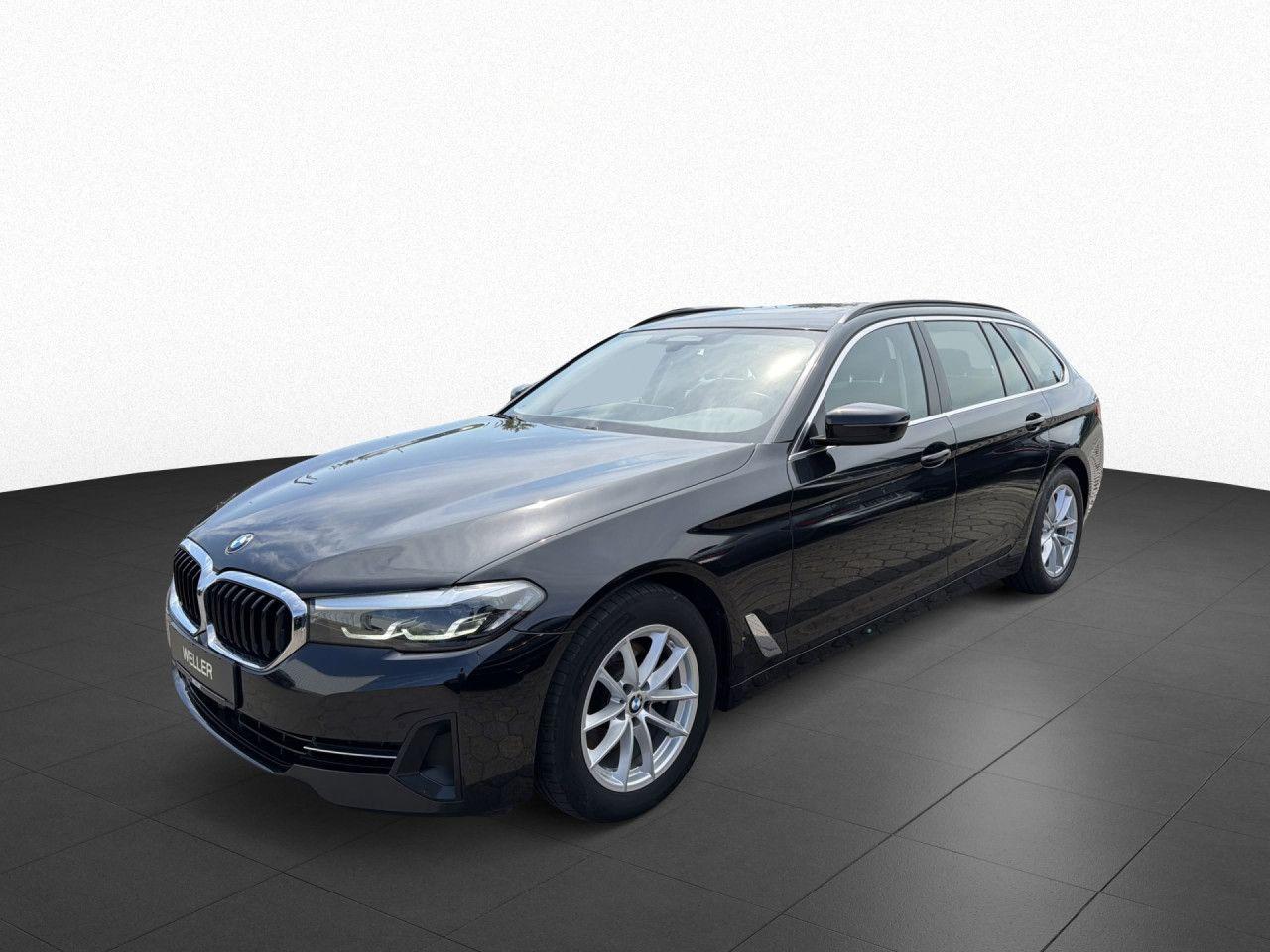 BMW 520d xDrive Tour LCProf Pano AHK St&Go RFK H/K
