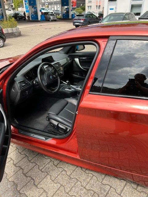 Image of BMW 120