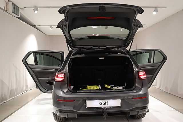 Golf GTE 1.5 DSG BlackStyle AHK Winterr. PANO KA