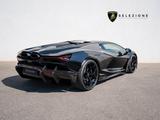 Lamborghini Revuelto V12 MY25 CARBON CORSA-TEX PASSENGER-DIS - schwarze Lamborghini Revuelto