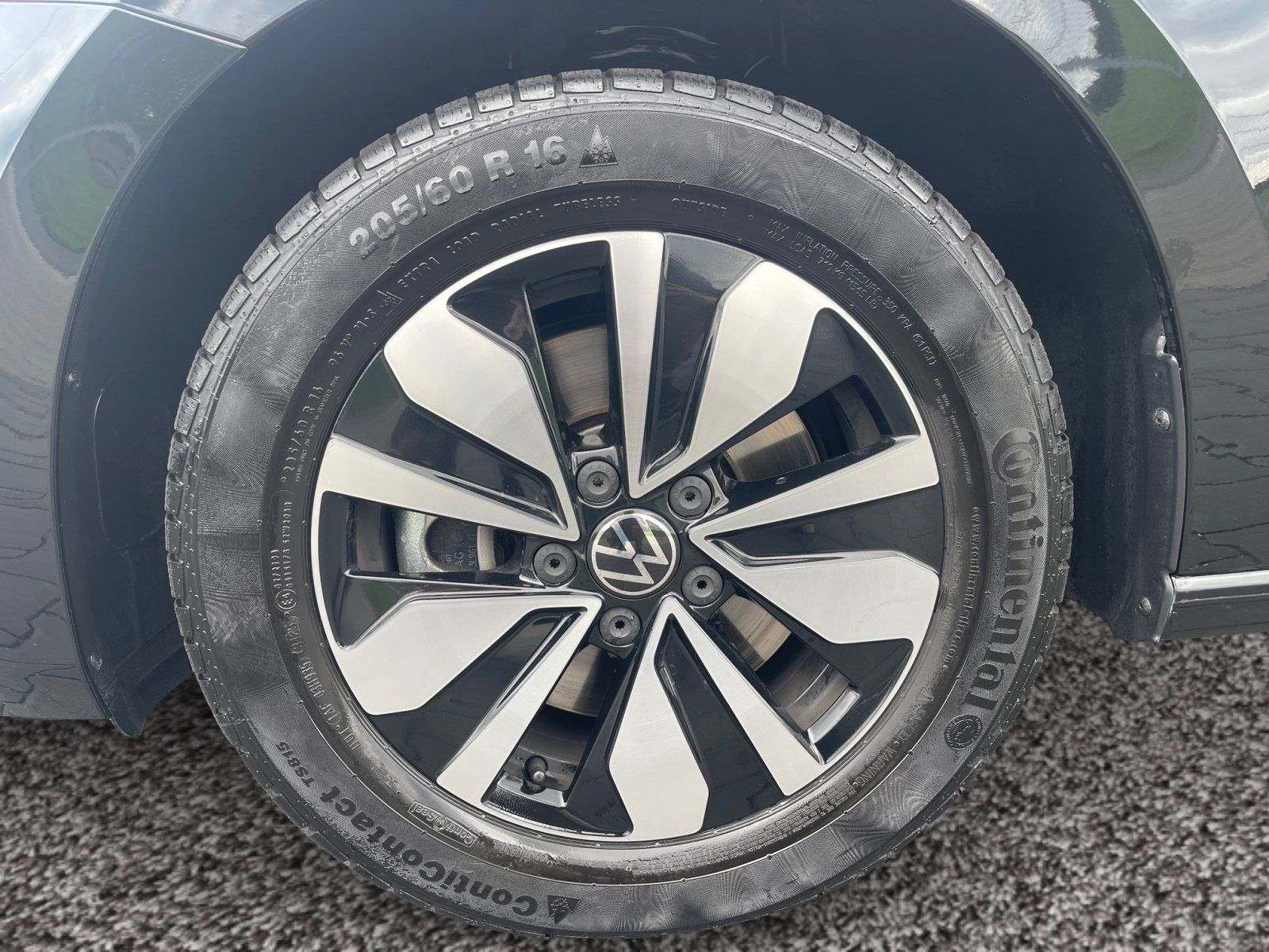 Volkswagen Touran - Bild 8