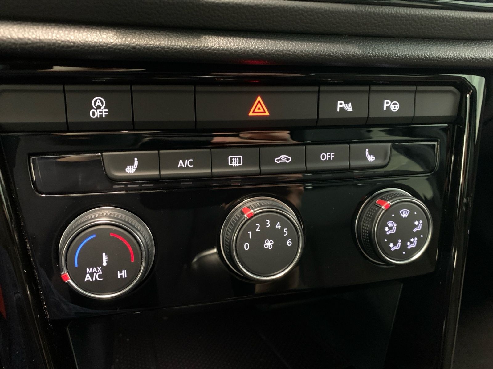 Volkswagen T-Roc - Bild 17