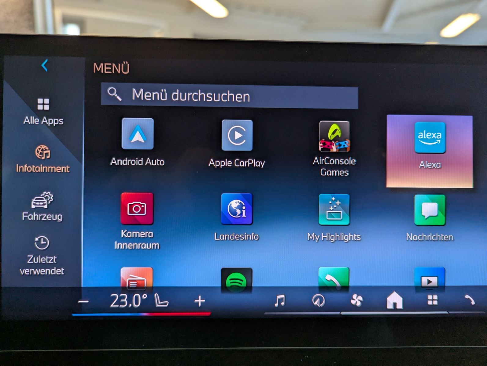 BMW 520 d M-Sport Innov.-Paket H/K LED Pano AHK 360° - Image 39