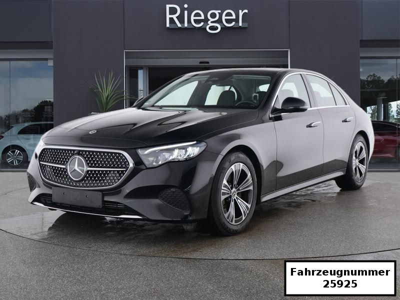 Mercedes-Benz E 220 d 4M Avantgarde AHK STH Pano Burmester 18