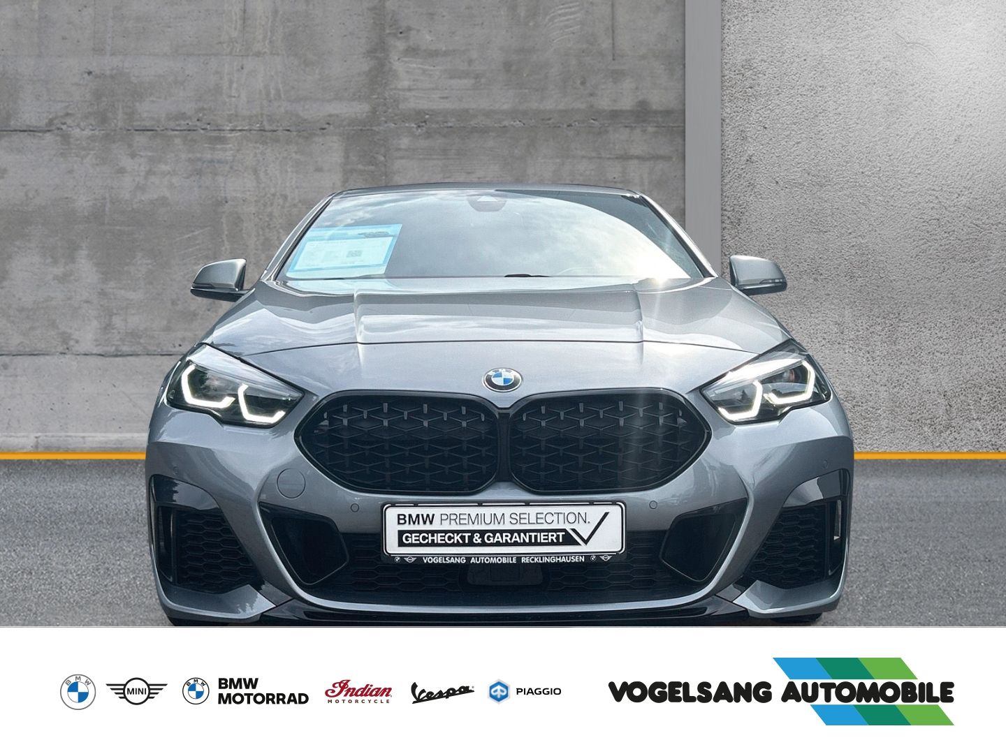 Fahrzeugabbildung BMW M235i xDrive Gran Coupe Park-Assistent Head-Up H