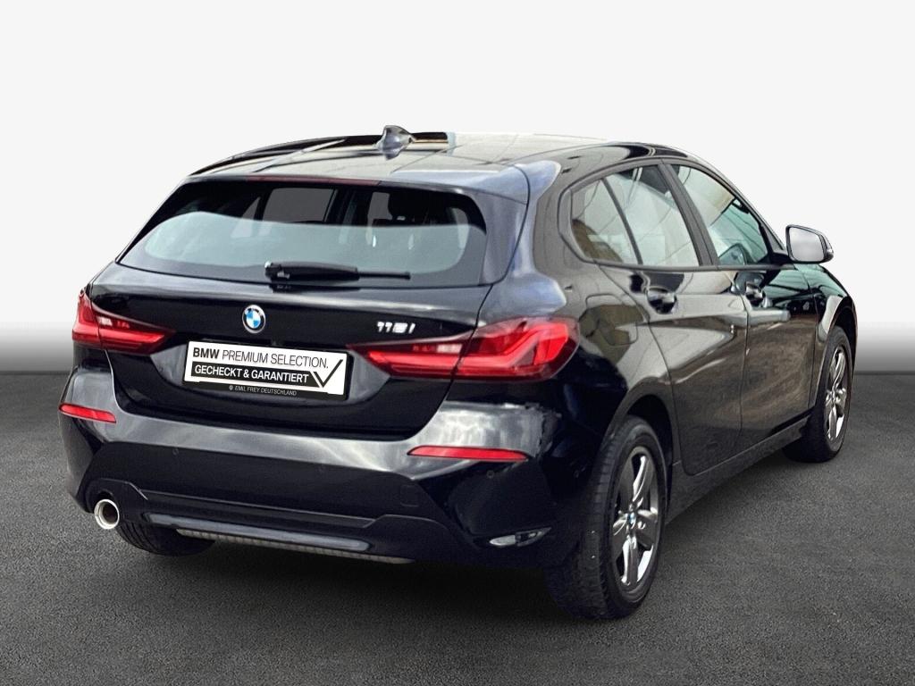 BMW 118i Advantage *SHZ*CarPlay*