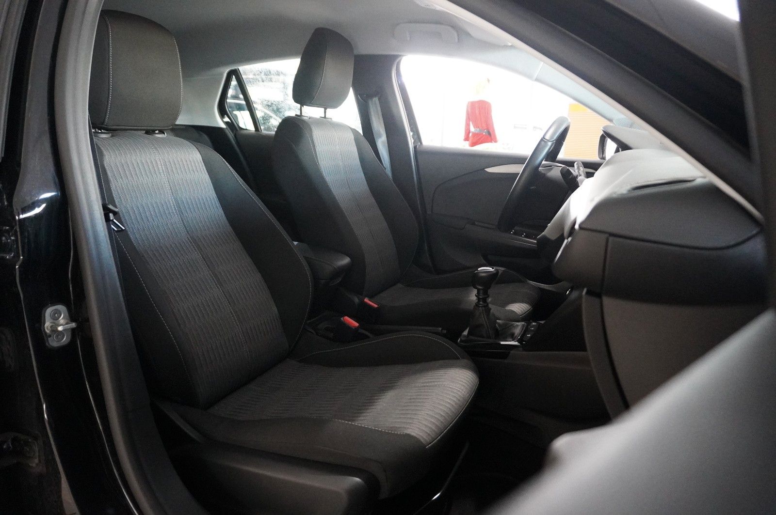 Fahrzeugabbildung Opel Corsa F 1.2 EDITION NAVI/SHZ/SPORT/PDC/TEMP./DAB