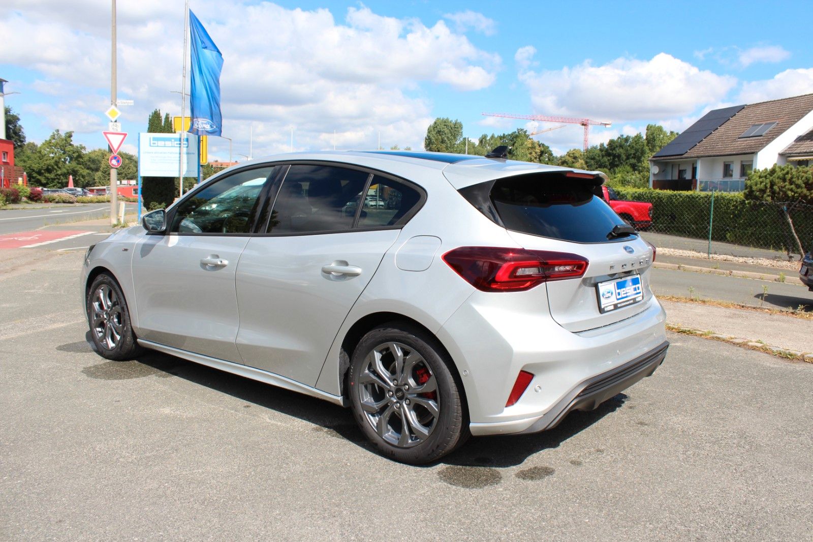 Ford Focus ST-Line X 1,0EcoBoost*Automatik*Pano*ACC* imagem 2