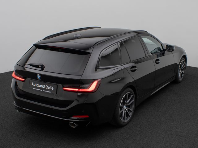 Foto Nummer 7: BMW 330i