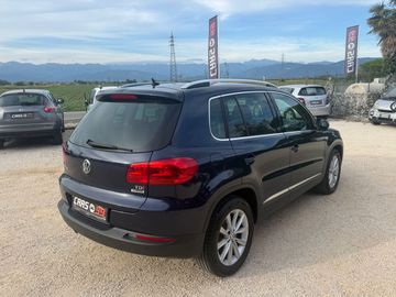 Volkswagen Tiguan - 8
