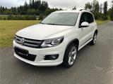 Volkswagen Tiguan Sport & Style 2.0 TDI DSG 4Motion R-LINE - mit Diesel-Antrieb: Weiß, mit Navigationssystem, mit Klimaanlage