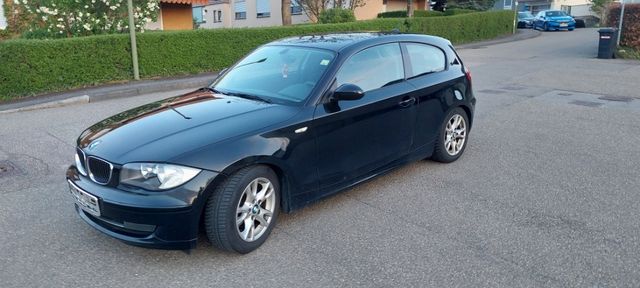 BMW 120i  Klima Alu  viele NEUTEILE TÜV neu