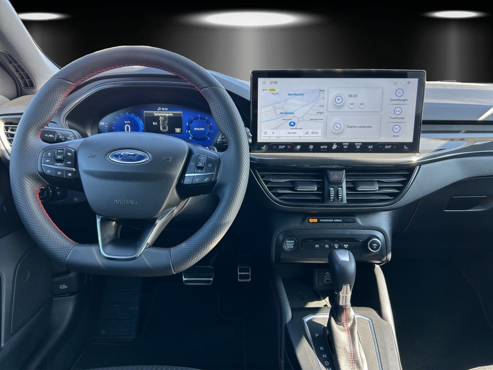 Fahrzeugabbildung Ford Focus 1.0 EcoBoost MHEV ST-Line X