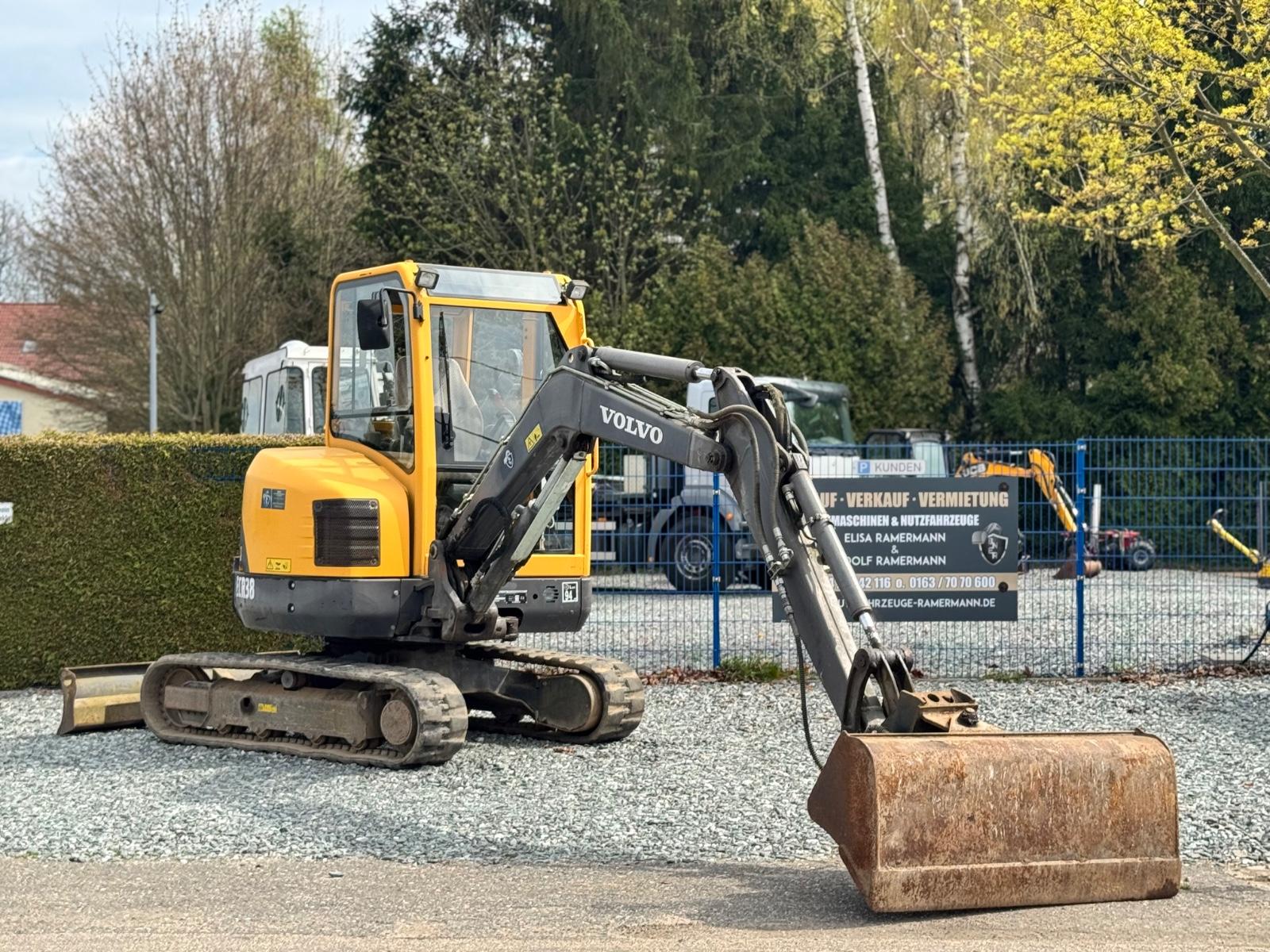 Volvo ECR 38, ECR38, 3 Löffel, MS 03,