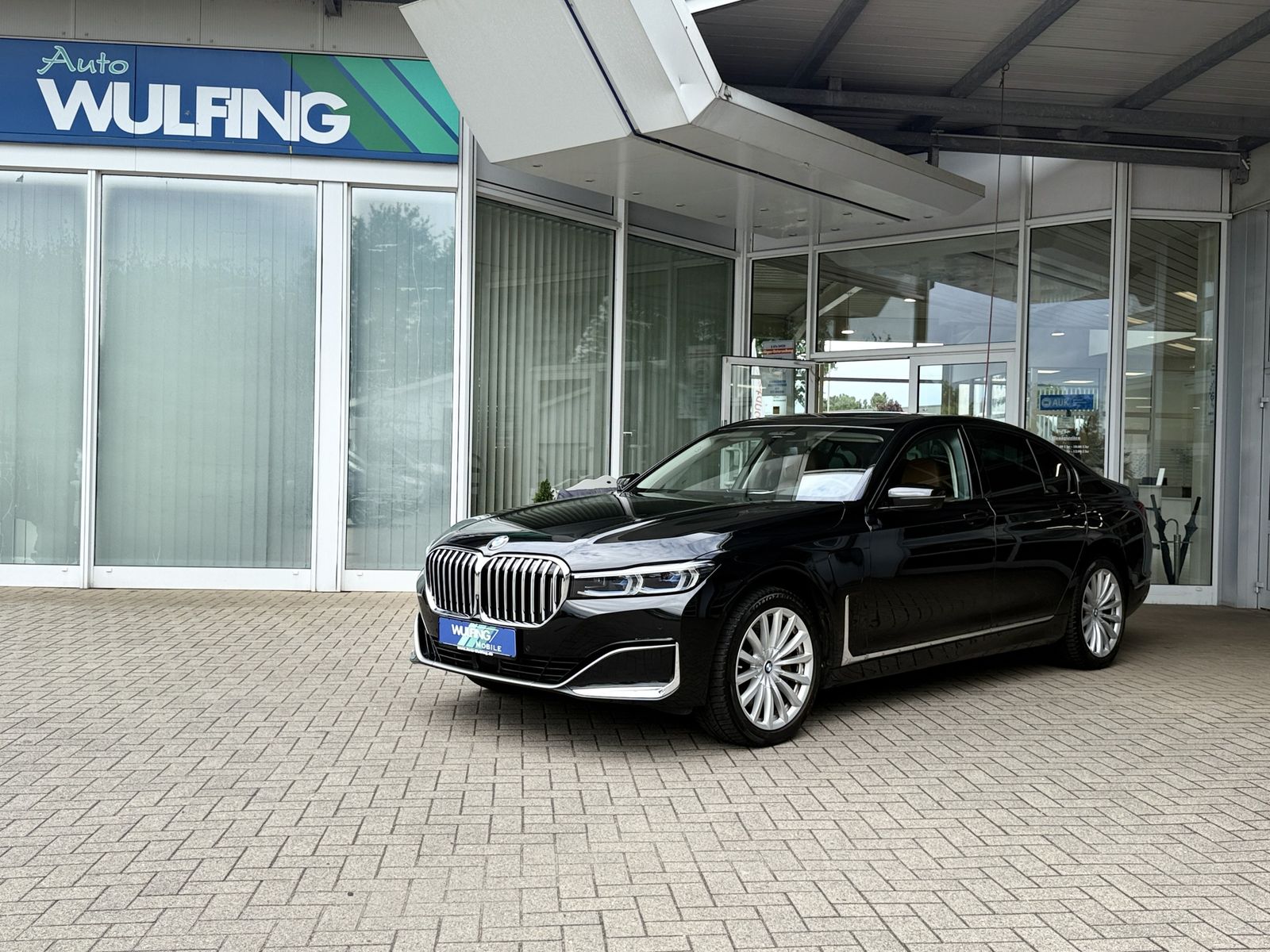 BMW 745 e 3.0 Sportautom. Head-Up ACC Pano. Ambiente