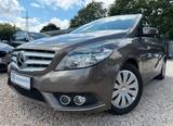 Mercedes-Benz B 200 Anhängerkupplu*Kamera*Sitzheizung*Tempomat - Mercedes-Benz B-Klasse Gebrauchtwagen in Berlin