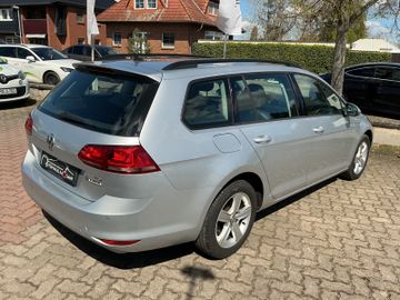Volkswagen Golf - 4