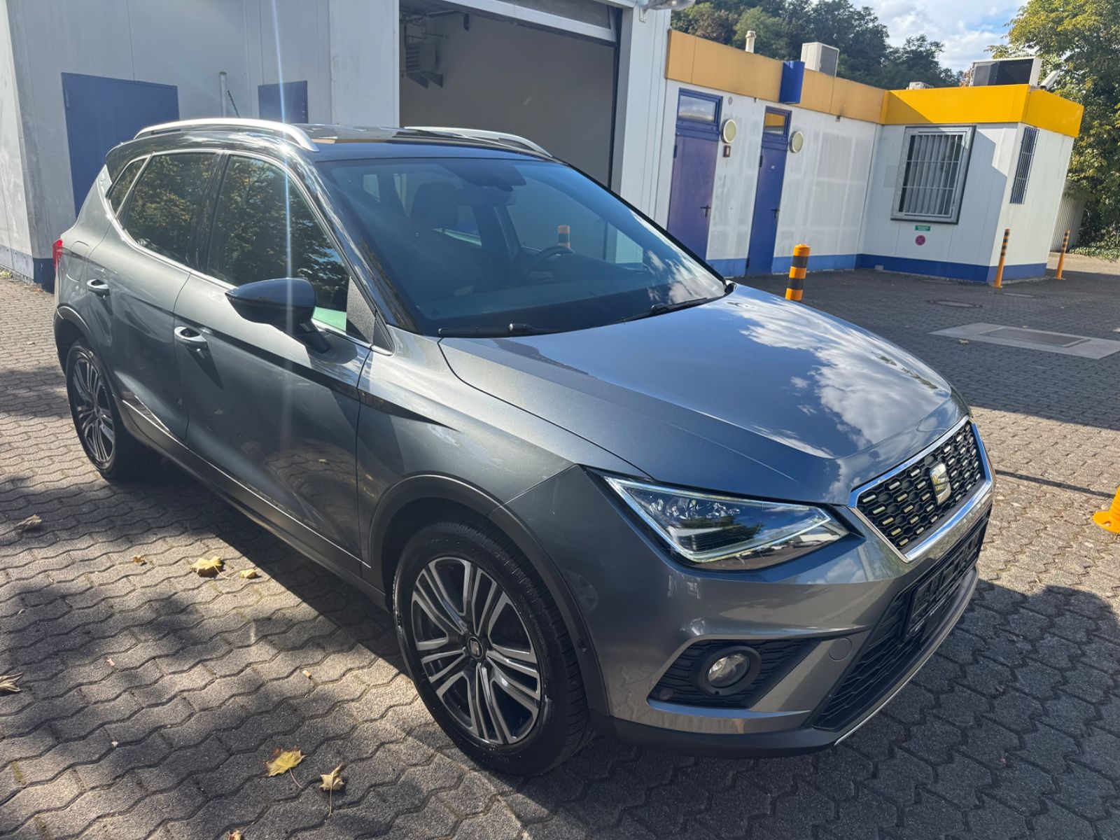 Fahrzeugabbildung SEAT Arona Xcellence LED+Navi+ACC+Lane
