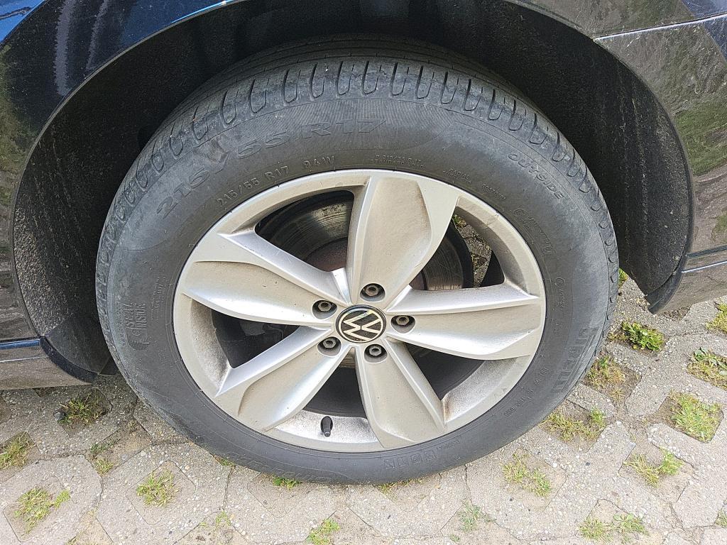 Volkswagen Passat 2.0 TDI DSG Business 4Motion el., миниатюра 9