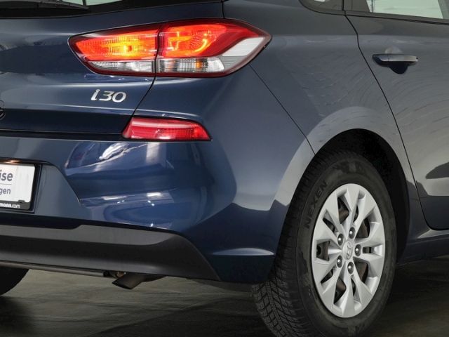 i30 SELECT+LED TAGFAHRLICHT+KLIMAANLAGE+ALARMANL