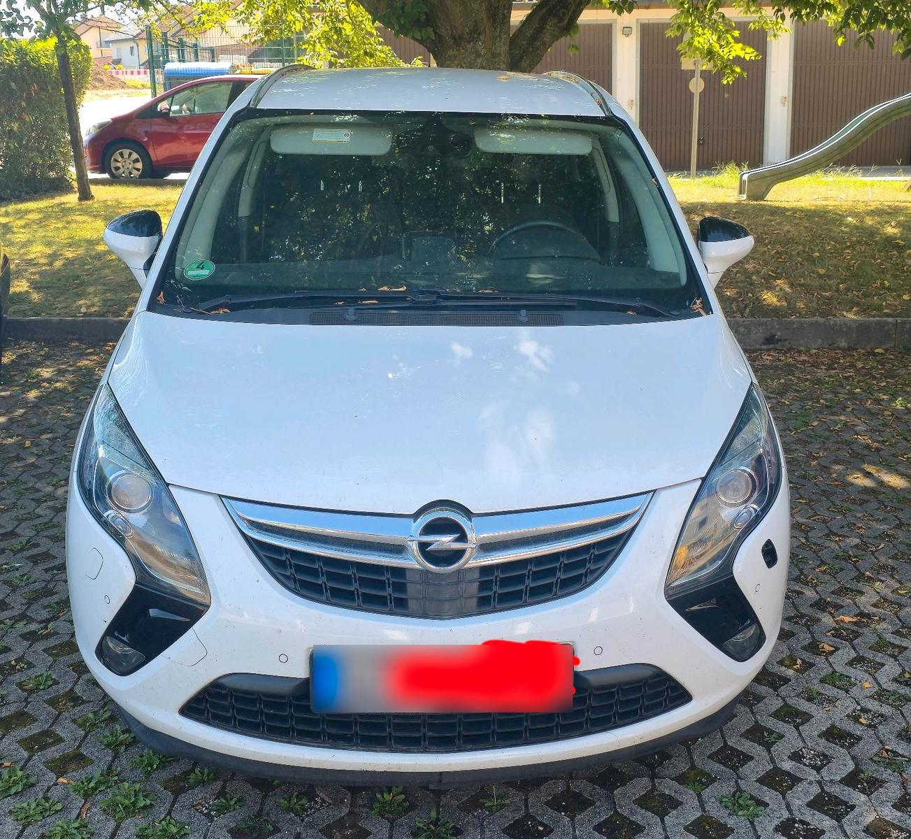 Opel Zafira, 2015