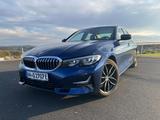 BMW 330e Luxury Line,Keyless,Schiebedach,LenkHZ,SHZ