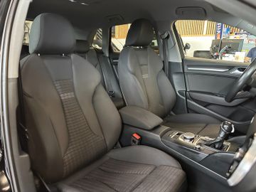 MYAUTOCENTER – Gebraucht- und Jahreswagen mit Werkstattservice in Pfaffenhofen Audi A3 Sportback *NAV*TEMPO*SitzHZ*2-ZONEN*PDC*