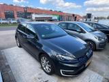 Volkswagen Golf 7 GTE DSG Leder LED Navi Panoramadach Top!! - Volkswagen Golf mit Hybrid-Antrieb: Grau, Schiebedach