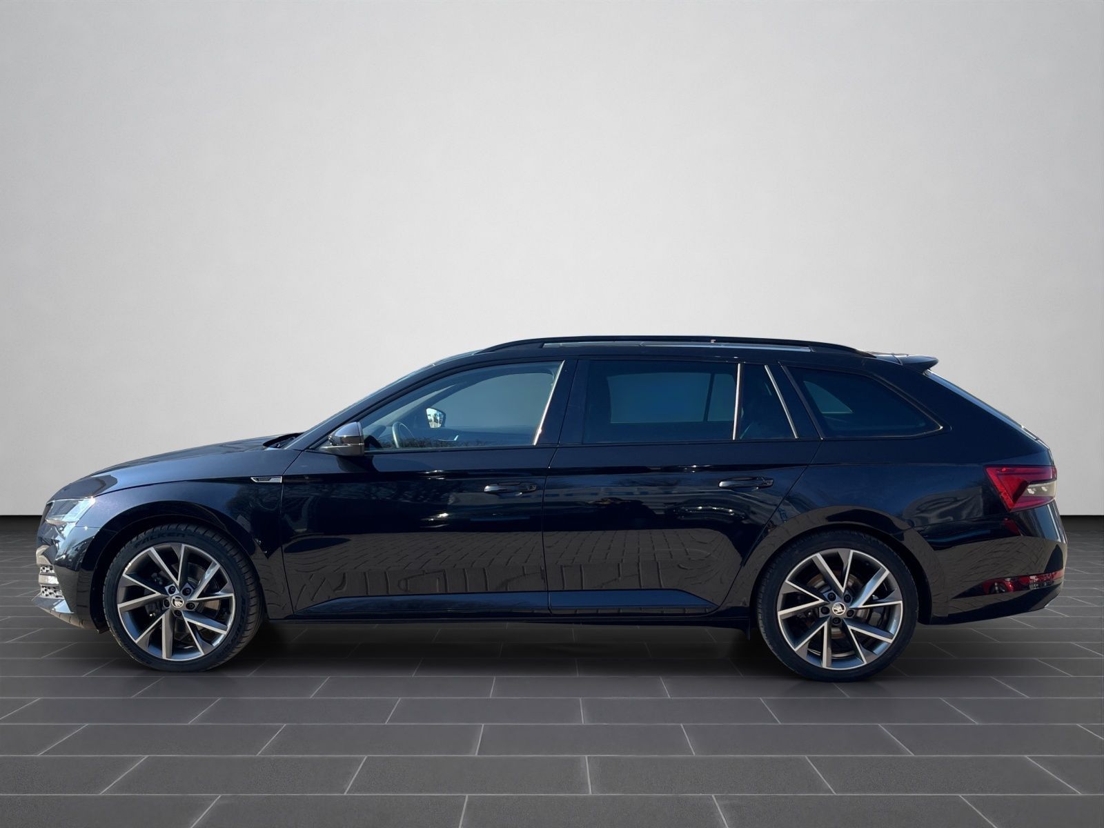 Skoda Superb - Bild 8