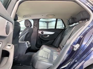 Mercedes C 200 - 12