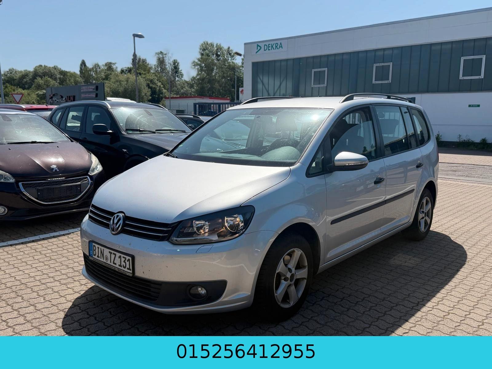 Volkswagen Touran Trendline - 1.6 Diesel - Navi - TÜV 04/27