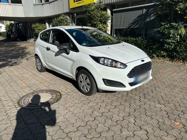 Ford Fiesta 1.25 Klima - 8 fach bereift