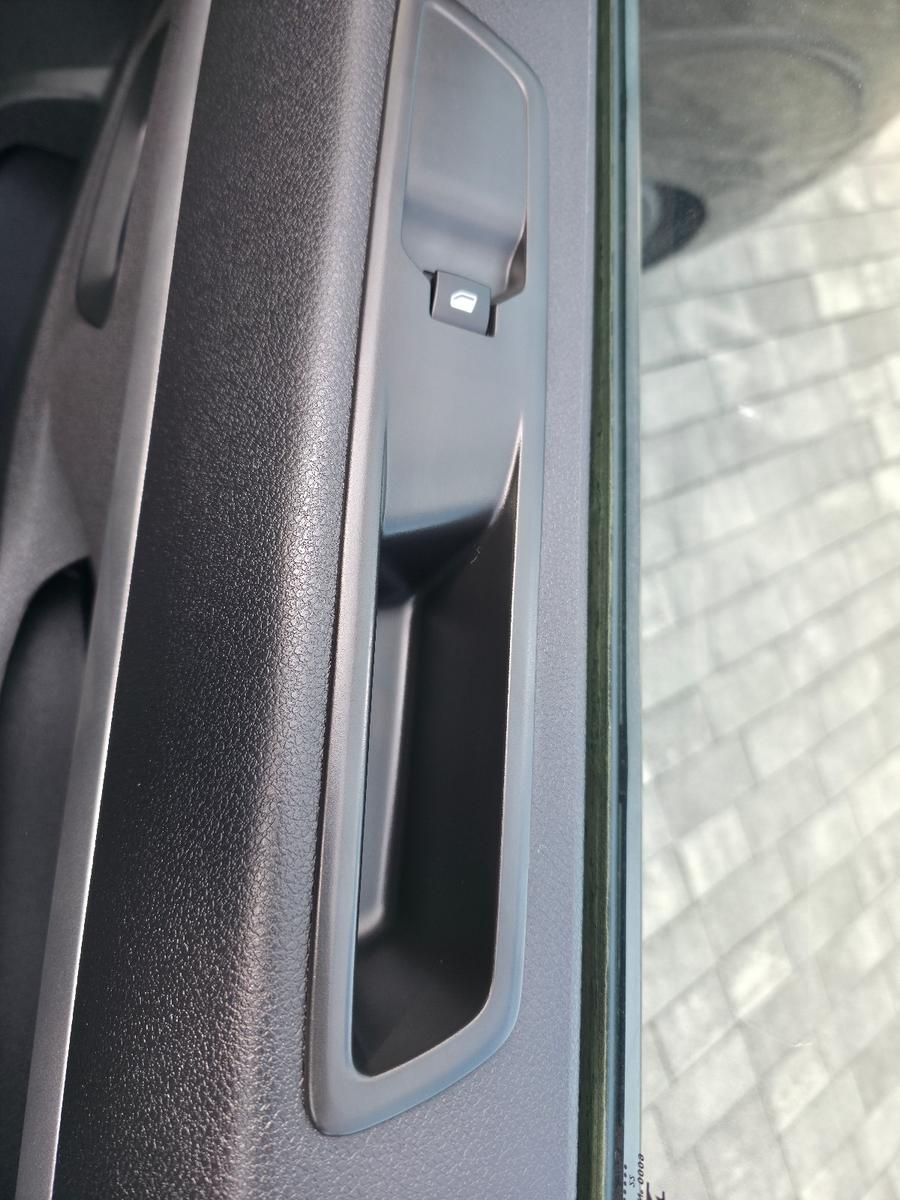 Peugeot Expert Asphalt L2 Automatik (2 x Schiebetür)