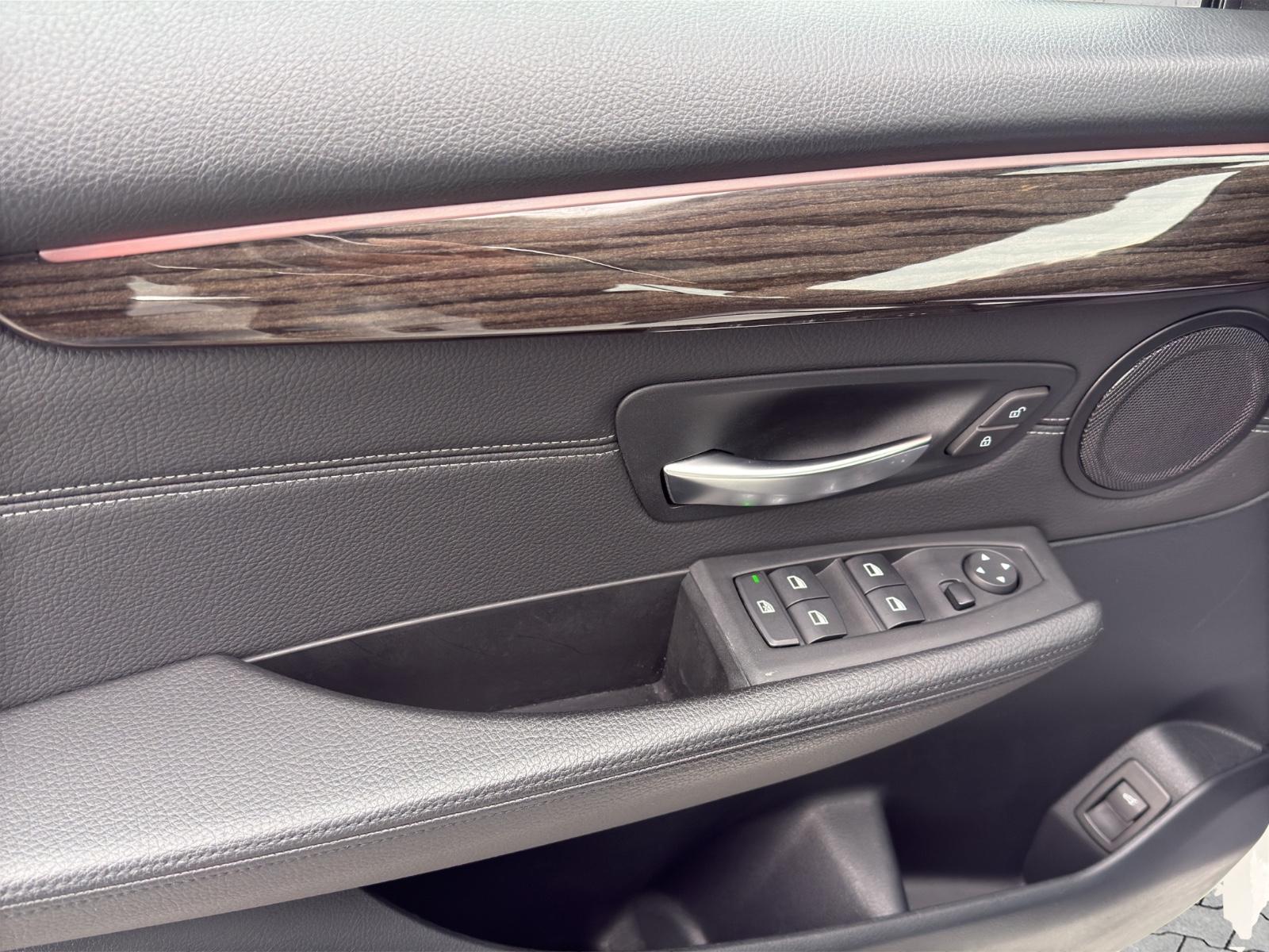 BMW 220 Gran Tourer 220 d xDrive GT Luxury Line LED Leder Pano., миниатюра 12