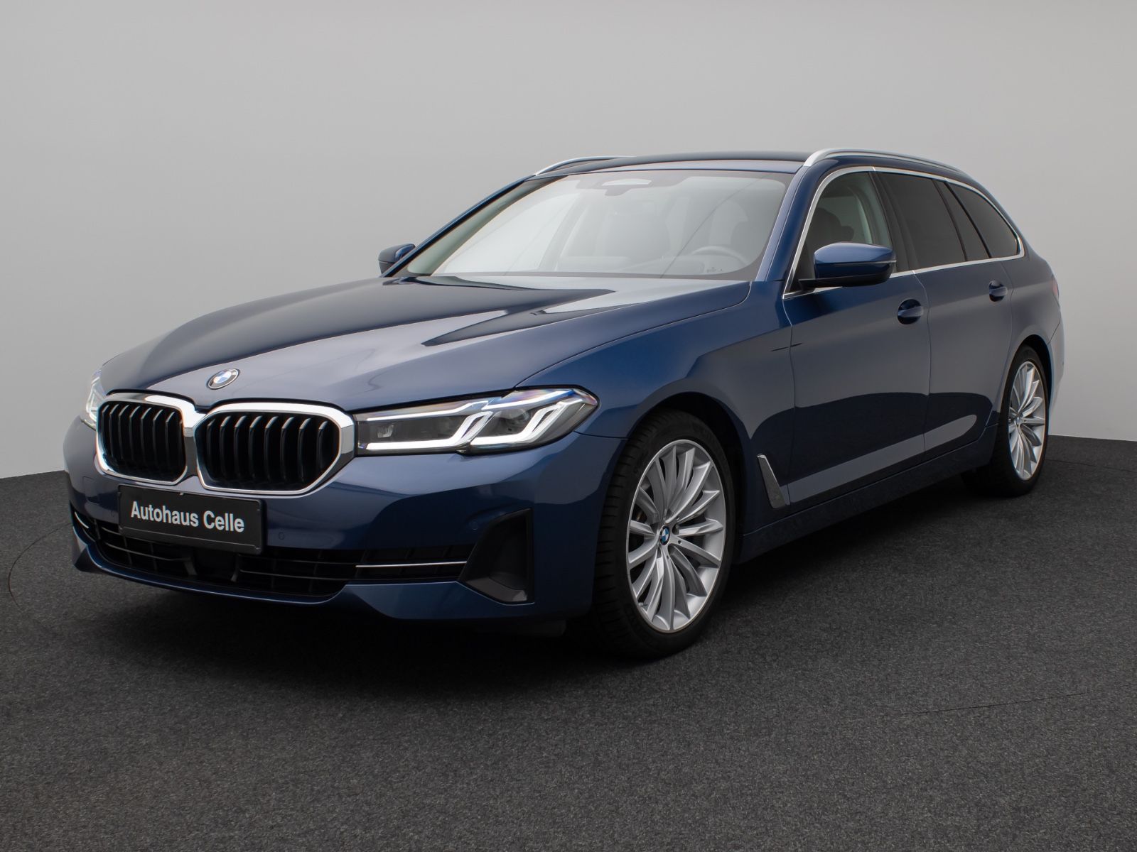 BMW 520d Kamera Laser HUD DAB 4xKlima AHK Komfort
