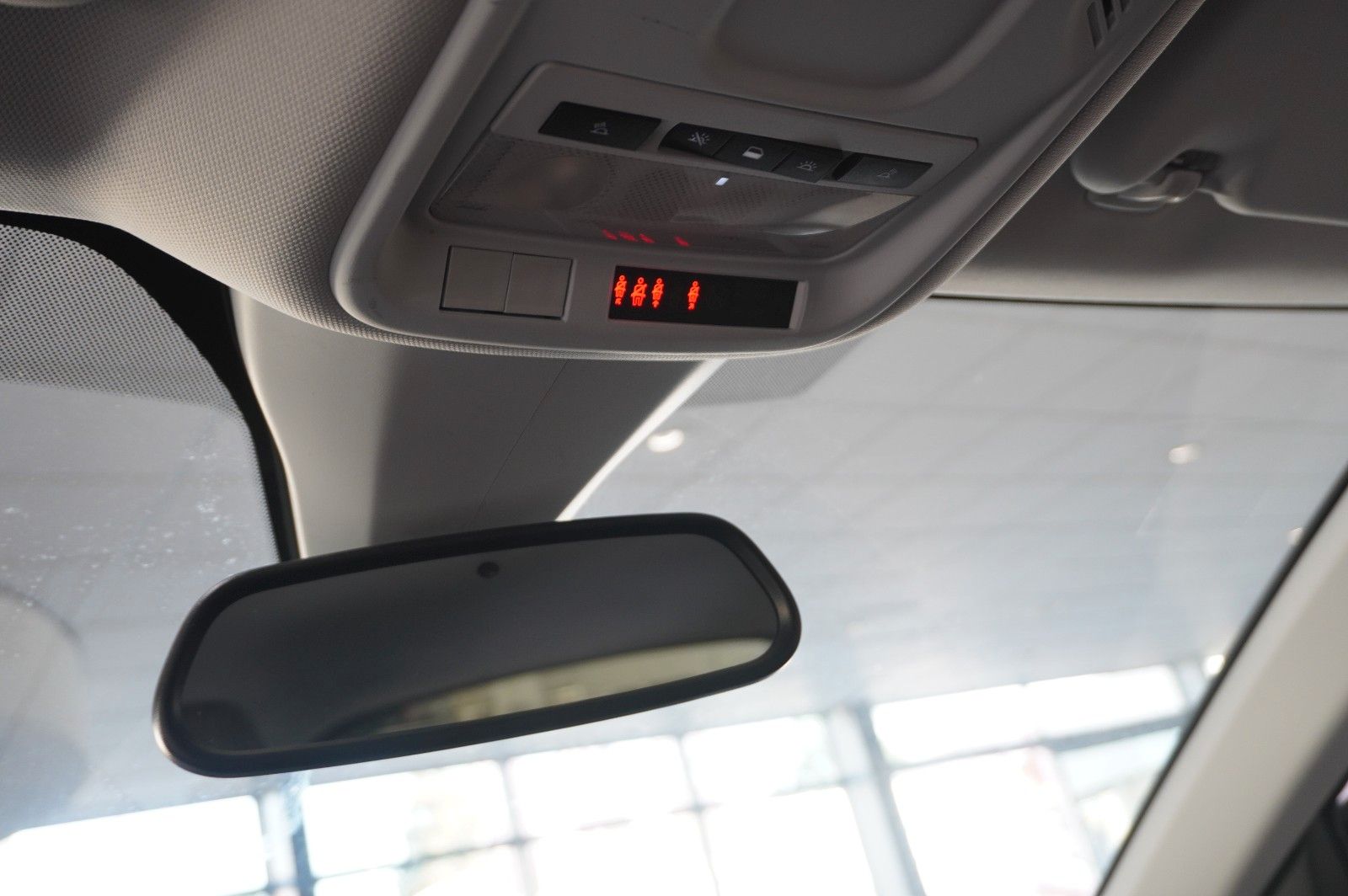 Fahrzeugabbildung Opel Grandland (X) 1.2T GS SPORT NAVI/LED/KAMERA/DAB+