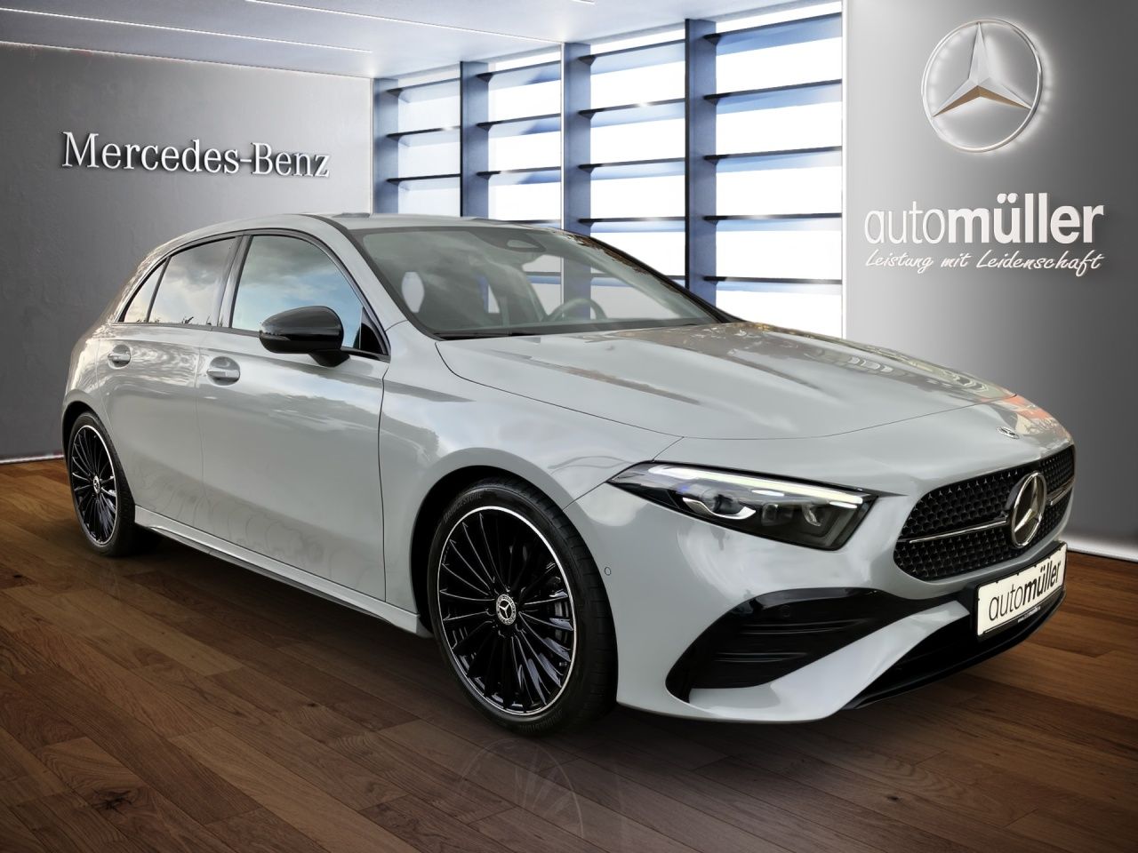 Fahrzeugabbildung Mercedes-Benz A 180 AMG Night Multibeam Kamera WinterP Totwink