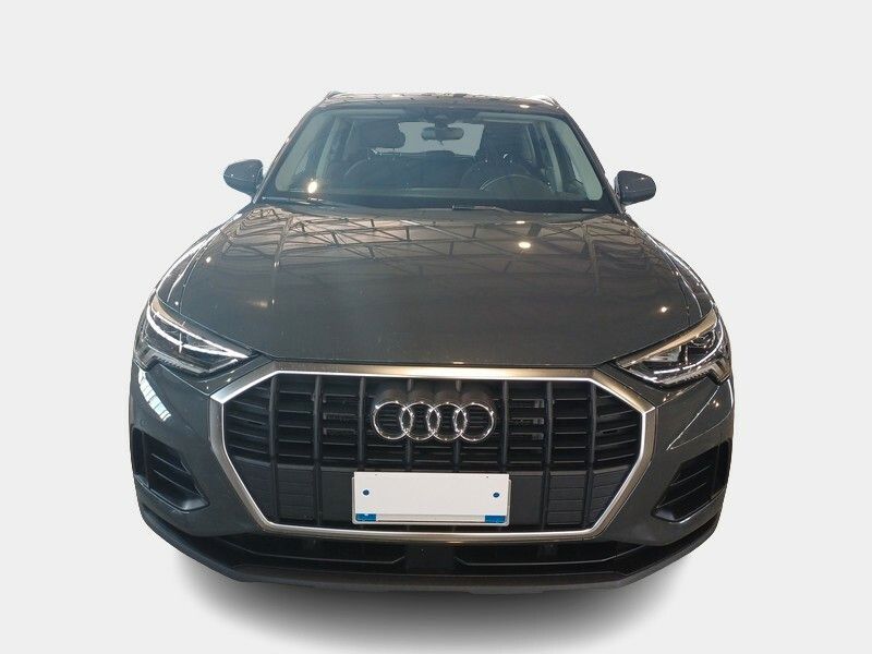 Audi AUDI Q3 45 TFSI E S TRONIC BUSINESS SUV imagem 2